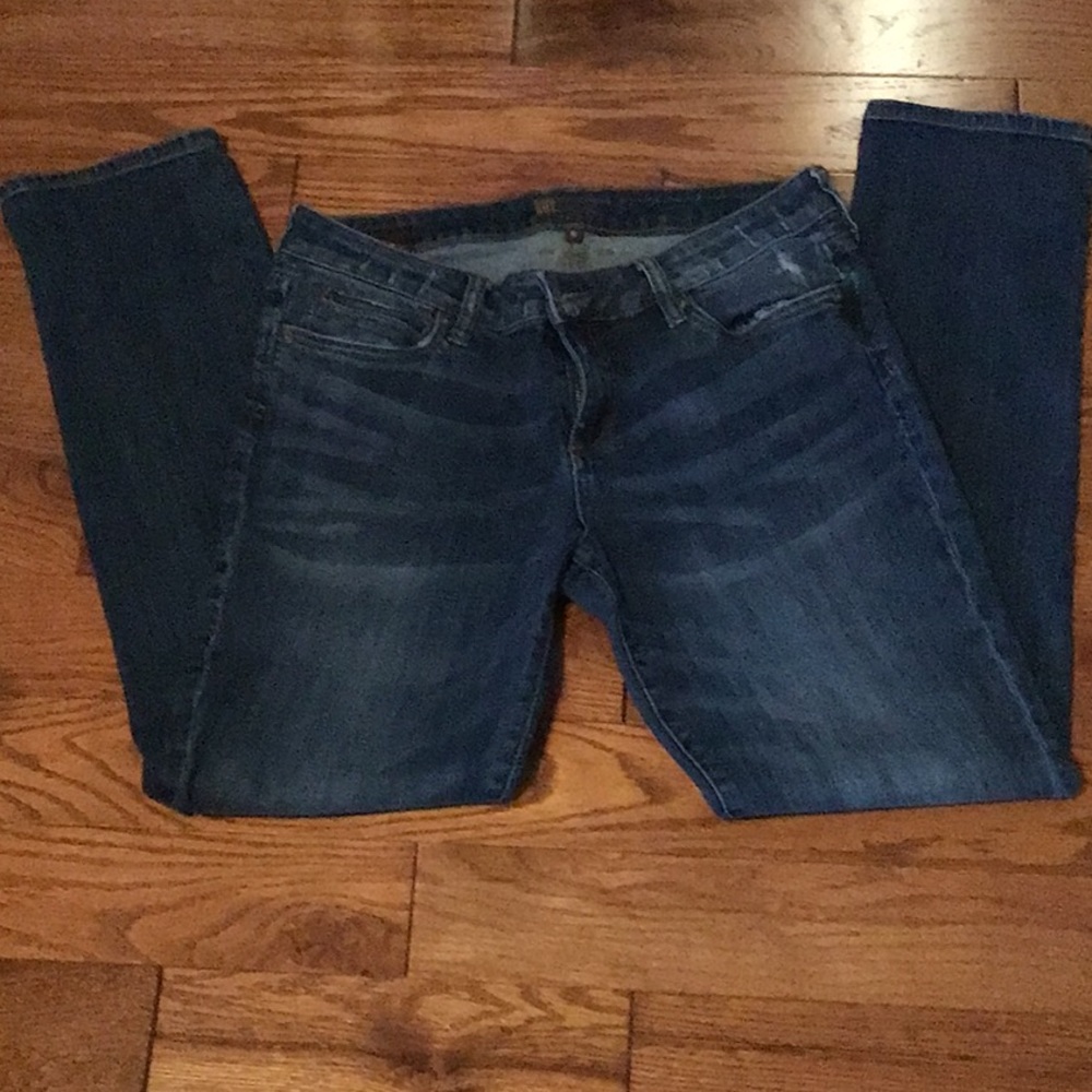 Kut from the Kluth jeans straight leg